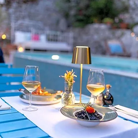 Boutique Heritage Blanc & Bleu - Capitano Hotel 4*