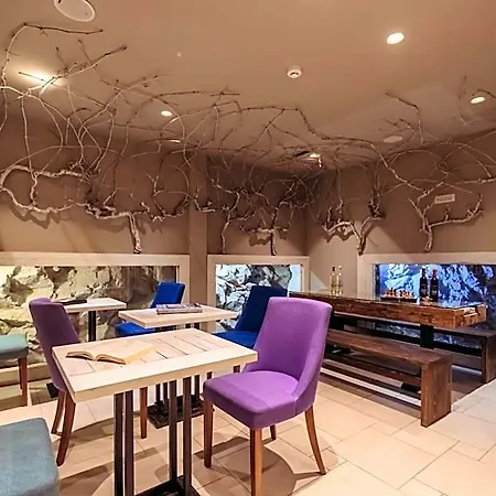 Boutique Heritage Blanc & Bleu - Capitano Hotel