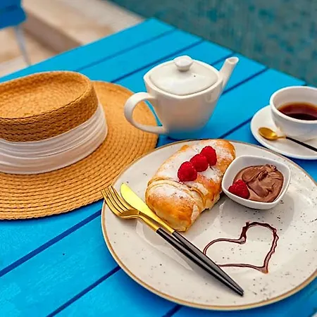 Boutique Heritage Blanc & Bleu - Capitano Hotel